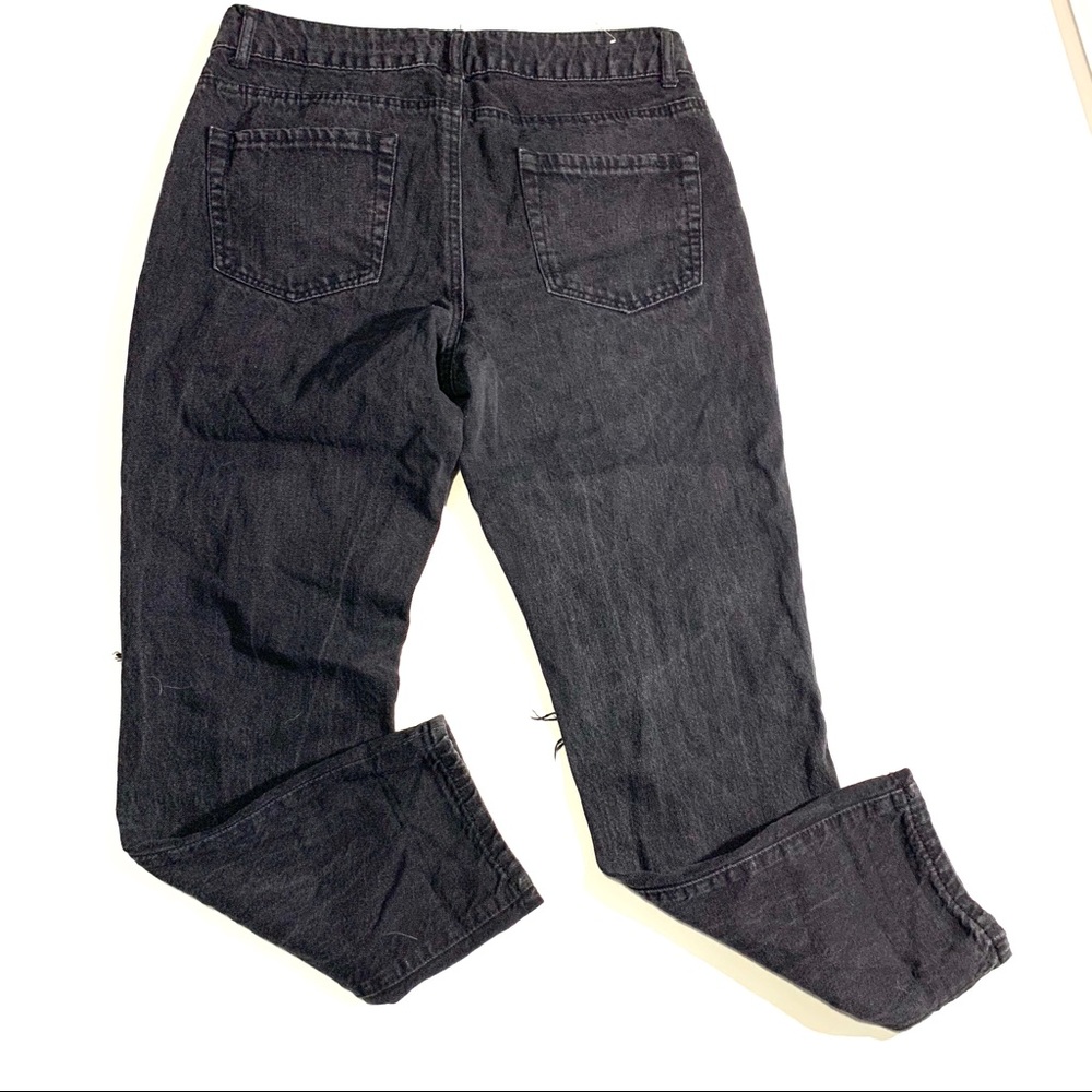 Almost Famous Ripped Jeans - Picture 5 of 6